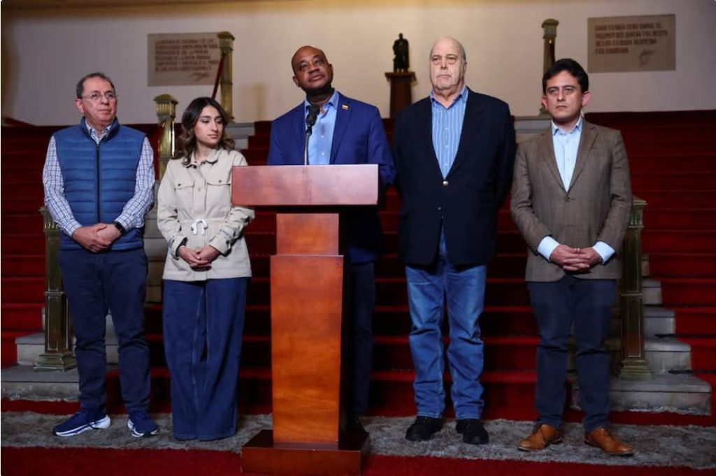 EMBAJADORES DE COLOMBIA Y ESTADOS UNIDOS RETOMAN SUS FUNCIONES TRAS TENSIÓN DIPLOMÁTICA