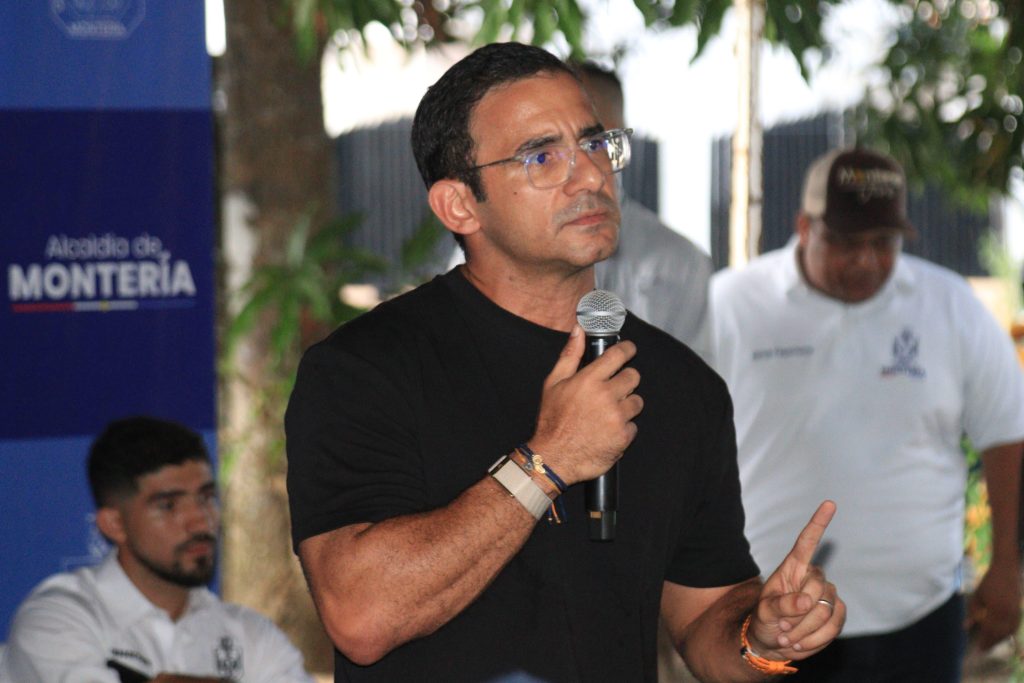 *ALCALDE DE MONTERÍA DECRETA TRES DÍAS DE DUELO POR EL FALLECIMIENTO DEL SENADOR Y PRECANDIDATO PRESIDENCIAL MIGUEL URIBE TURBAY*