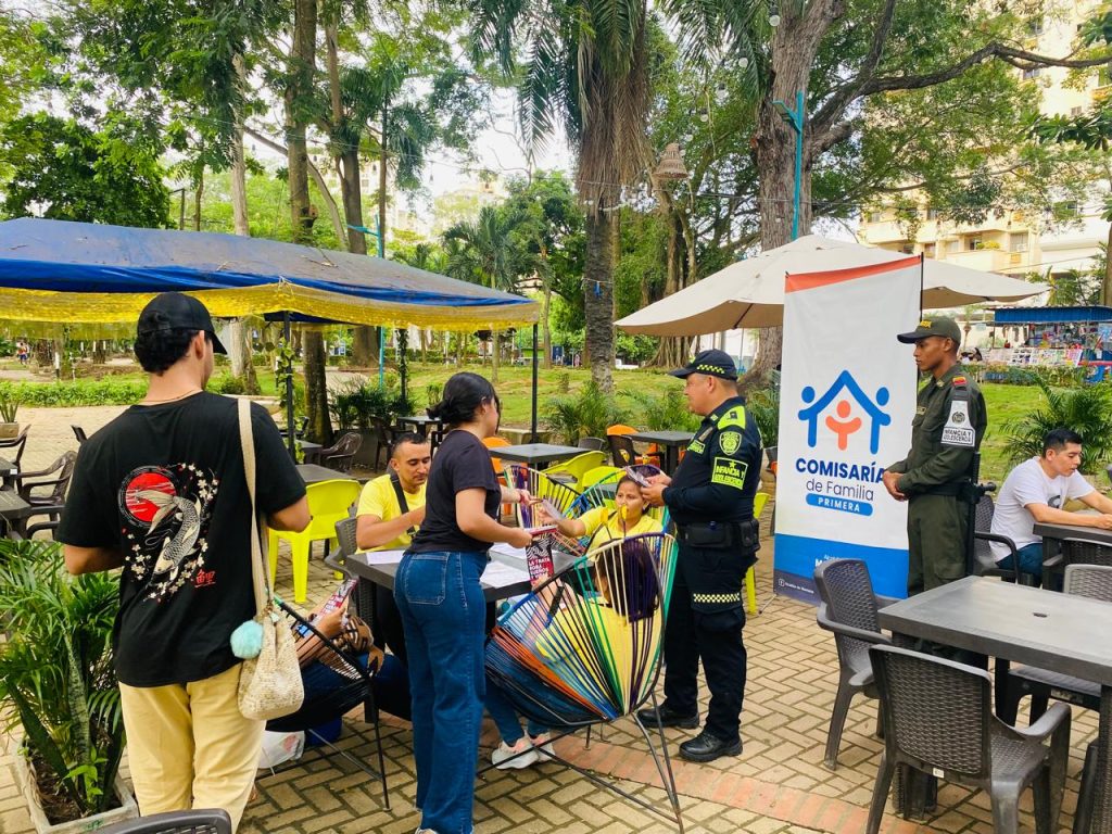 *POLICÍA DE INFANCIA Y ADOLESCENCIA DE MONTERÍA SENSIBILIZA A LA COMUNIDAD EN PREVENCIÓN DE VIOLENCIA SEXUAL*