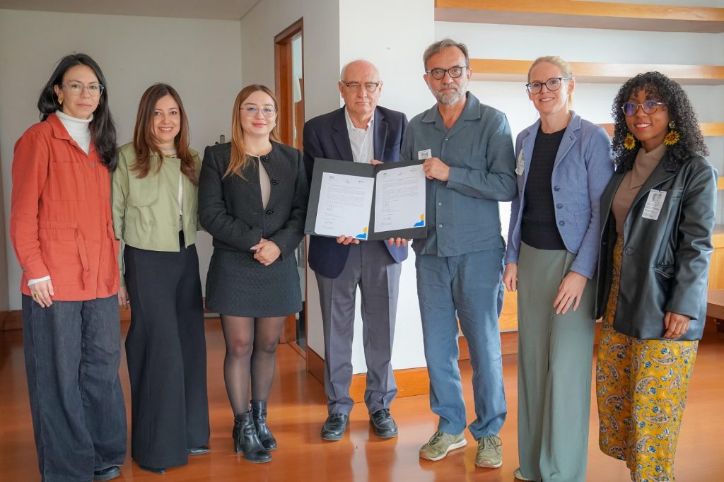 *COLOMBIA REFUERZA SU COMPROMISO CON LA ALFABETIZACIÓN, CON LA ALIANZA ENTRE MINEDUCACIÓN Y LA ORGANIZACIÓN ALEMANA DVV INTERNATIONAL*