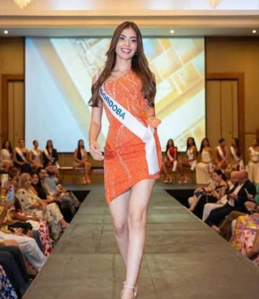 *LA SEÑORITA CÓRDOBA UNA DE.LAS FAVORITAS QUEDÓ DE SEGUNDA PRINCESA: VALLE DEL CAUCA SE LLEVÓ LA CORONA EN CARTAGENA*