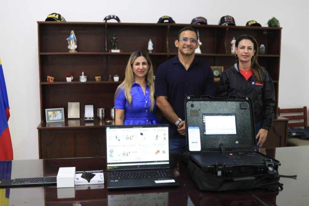 *ALCALDE HUGO KERGUELÉN ENTREGÓ AL CTI MODERNO EQUIPO DE INVESTIGACIÓN CRIMINAL*