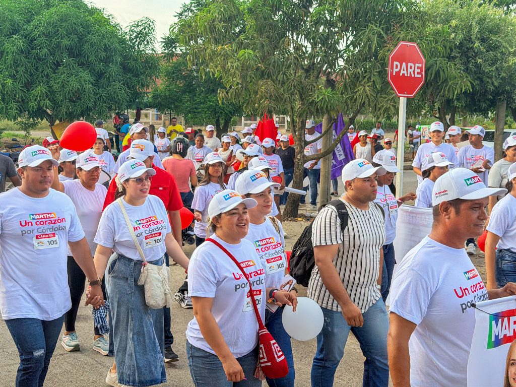 Con el liderazgo de las juventudes, la campaña de Martha Ruiz caminó el sur de Montería.