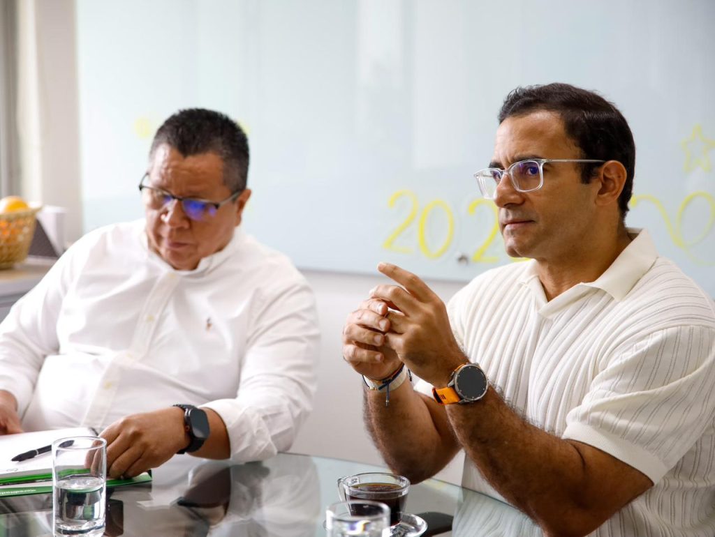Alcalde de Montería, Hugo Kerguelén, y rector de la Universidad de Córdoba, Jairo Torres, avanzan en agenda conjunta por el acceso y la calidad de la educación superior.