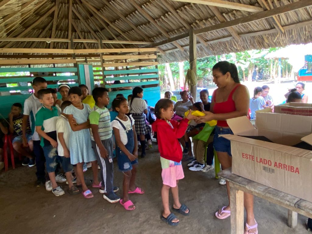 El Movimiento Los Sin Techo y Sin Tierra volvió a hacer presencia en la zona rural con una nueva jornada de apoyo comunitario.